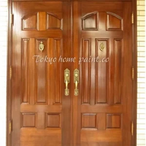 木製玄関ドア塗装工事のお知らせ