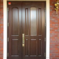 木製玄関ドア再塗装横浜、工事前の状態