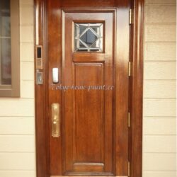 多摩市ヤマハプレミア玄関ドア・何度も不適切な対応のドアを修理と塗装