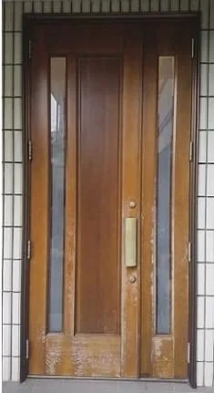 ヤマハ2.6mの高さのドア・塗装工事前飯能市