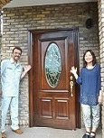 木製スエーデン玄関ドア塗装仕上げ｜小平市お客様